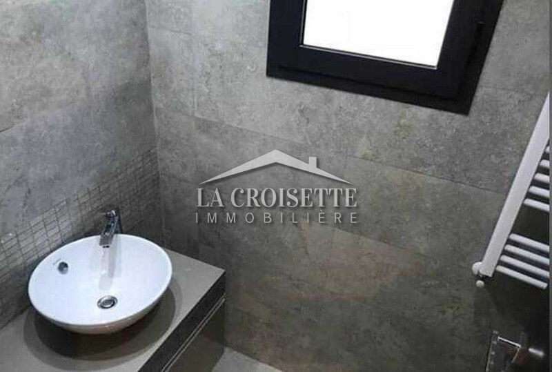 Un penthouse S+2 meublé à Ain Zaghouan Nord